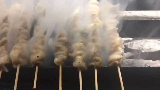 鶏皮大量に焼くと
